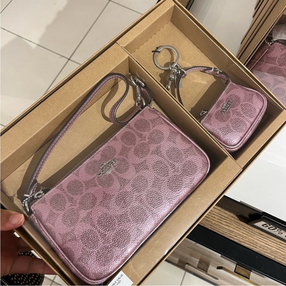 Coach Boxed Nolita 19 And Nolita Bag Charm Set CCK96 Pink/Rose Holiday - Picture 8 of 10